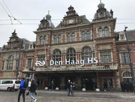 Anuncios en Den Haag Central