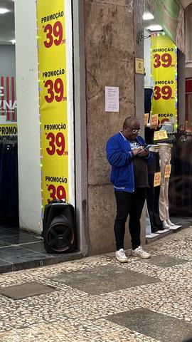 Vendedor de jeans [2/2]